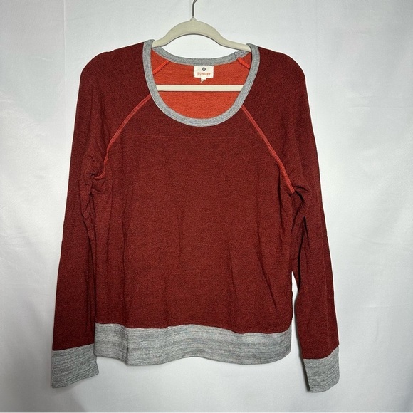Sundry Other - NWOT Sundry Thick Knit Red and Gray Pajama Top/ Sweatshirt Size 3/ Large